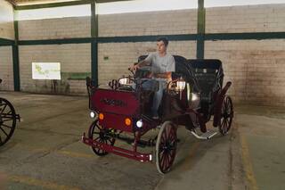 Cartagena reemplaza los coches de caballos por carruajes eléctricos por bienestar animal