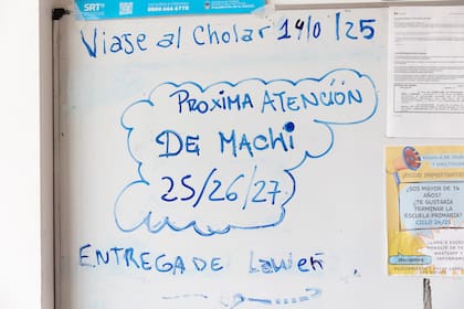 Cartelería del Centro de Salud Intercultural Raguin Kien