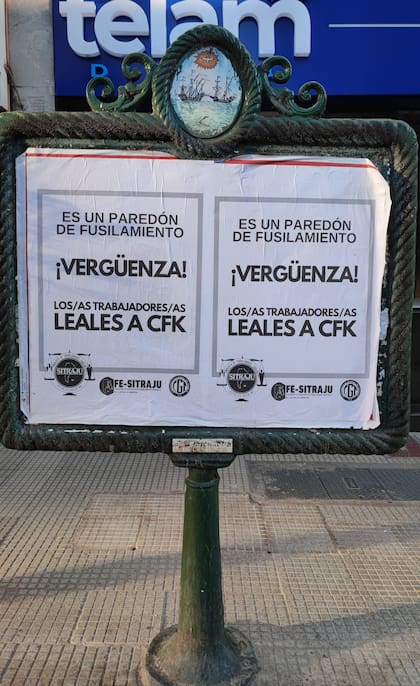 Carteles de apoyo a Cristina Kirchner