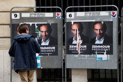 Carteles de "Zemmour presidente"