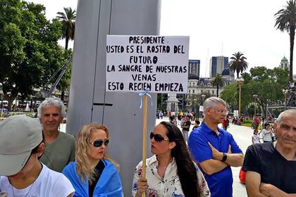 Carteles dedicados al presidente Mauricio Macri