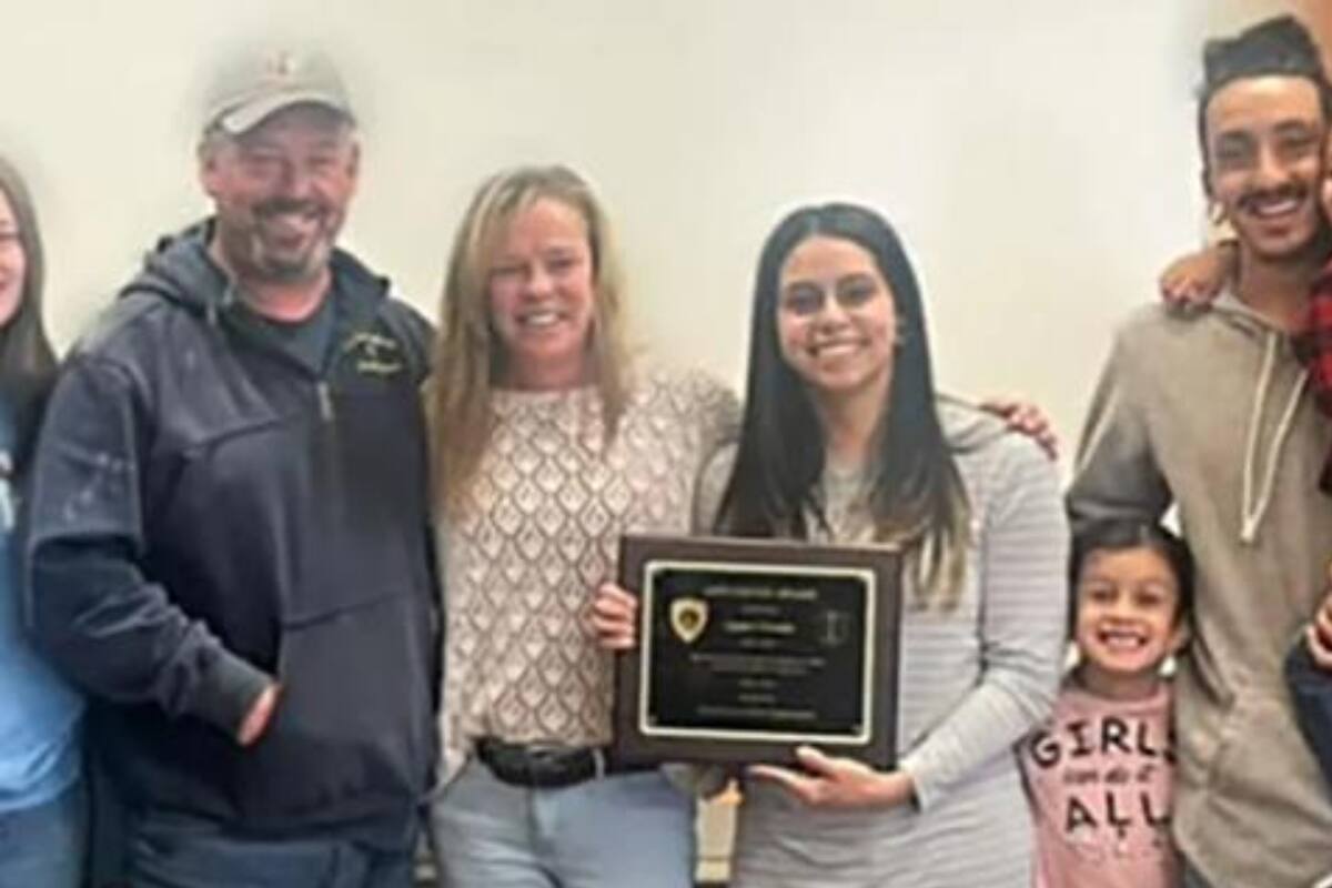 Caryn Hebert Sullivan y la repartidora que le salvó la vida, Sophia Furtado