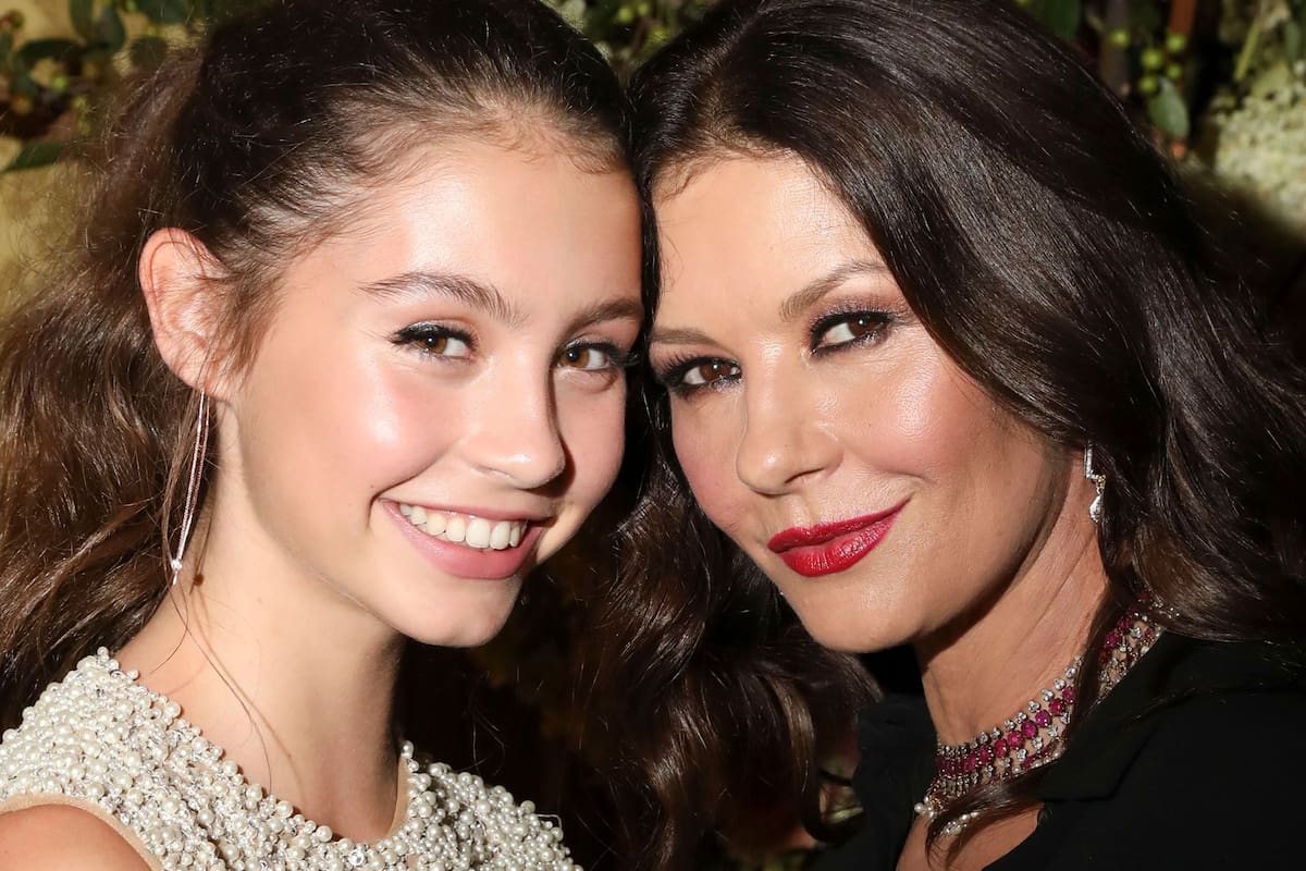 Carys Zeta Douglas heredó la belleza y estilo de sus padres