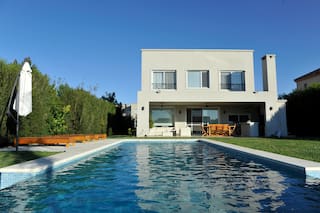 Claves para saber si es un buen momento para arrancar la construcción de una casa en un country