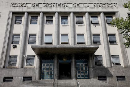 Casa de Moneda sigue siendo el proveedor hasta tanto no se le adjudique a una nueva empresa