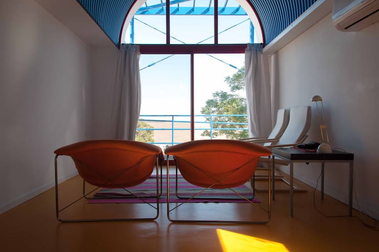 Casa La Mirandina de Estudio Clorindo Testa en Colonia del Sacramento, Uruguay.