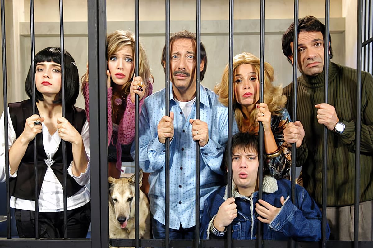 Casados con hijos, la remake argentina que empezó con el pie izquierdo pero se convirtió en un extraño fenómeno