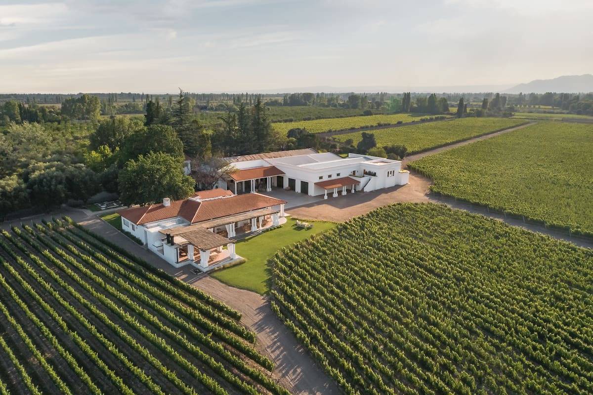 Casco de la finca Nieto Senetiner.