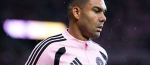 El insólito gol en contra de Casemiro tras dos errores en una misma jugada