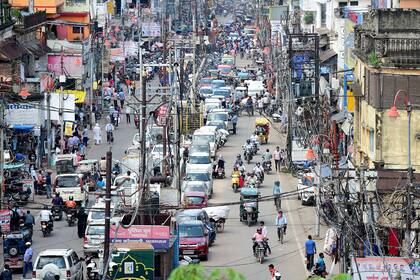 Casi el 25% de la población de Nueva Delhi tuvo coronavirus, según un estudio del National Center for Disease Control publicado en julio que pone en duda las cifras oficiales de contagios en la India