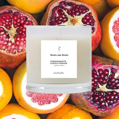 Casis y naranja, una combinación tan inesperada como deliciosa.