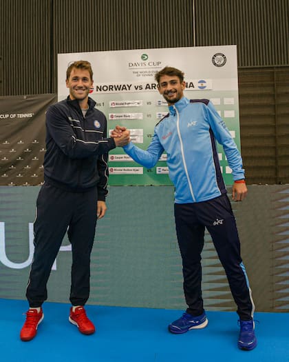Casper Ruud, número 5 del mundo, y Mariano Navone, uno de los cruces de la primera jornada de Copa Davis en Noruega