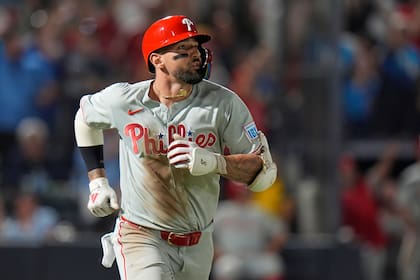 Castellanos aporta jonrón y 4 impulsadas a triunfo de Filis, 8-4 ante Rays