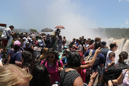 Cataratas de Iguazú a pleno