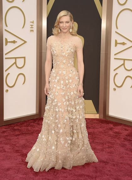 Cate Blanchett en Armani, en los premios Oscar 2014: se llevó el premio a la mejor actriz por Blue Jasmine, de Woody Allen