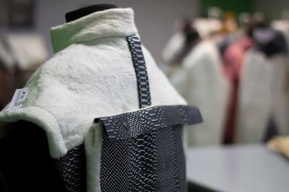 Cátedra Curci. La materialidad fue el tema y la respuesta, un fieltro artesanal
