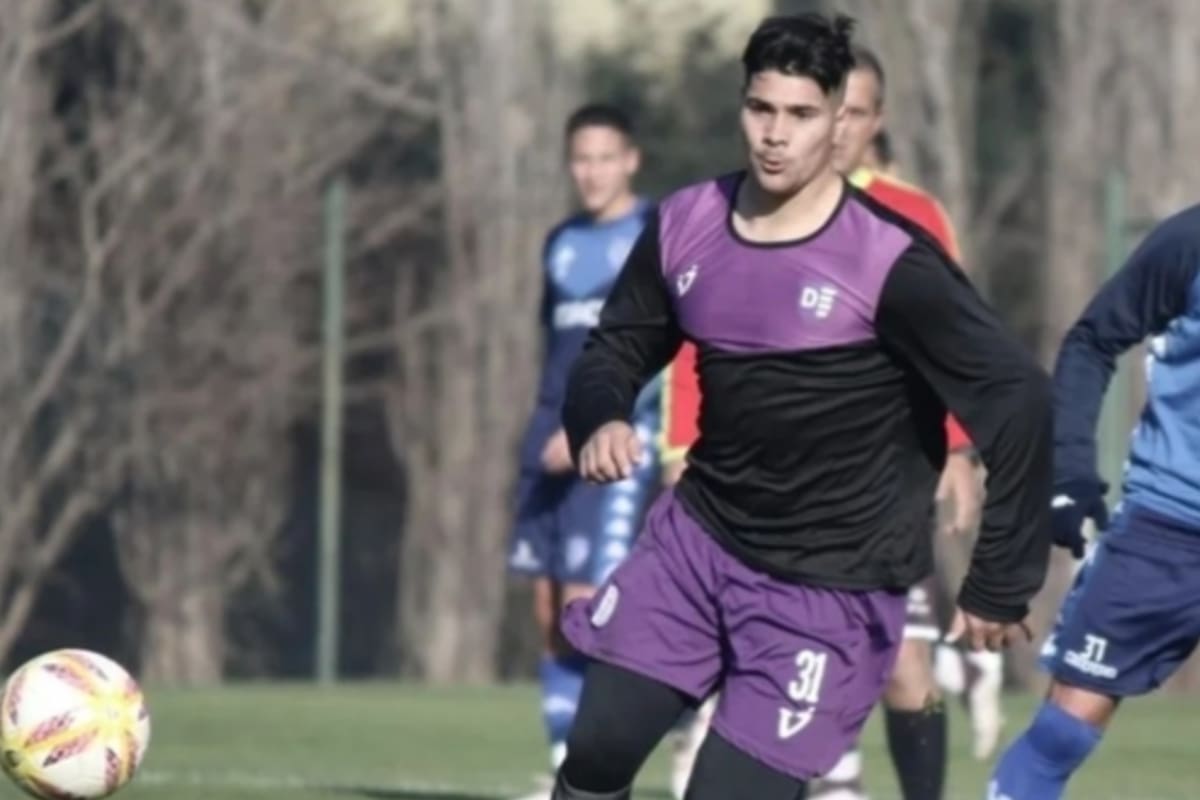 Catriel Sánchez, de Villa Dálmine, recibió una puñalada en el cuello en un episodio confuso en un bar y está en estado grave