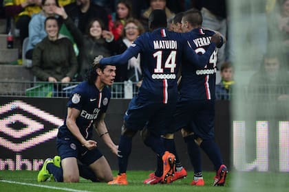 Cavani abrió el camino para otra victoria del PSG