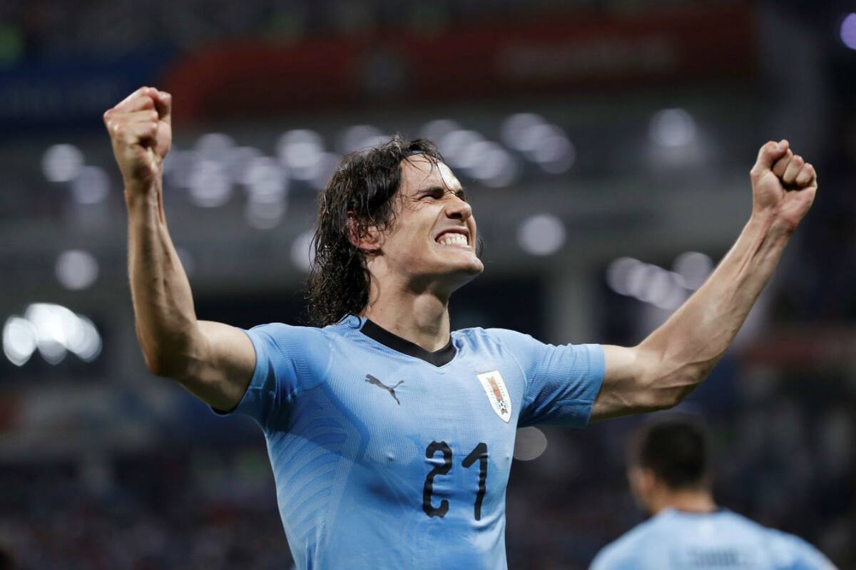 Cavani fue la figura de Uruguay ante Portugal con su doblete