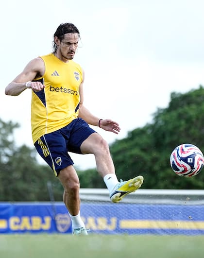 Cavani: titular o suplente, pero volverá a estar disponible ante Auckland City