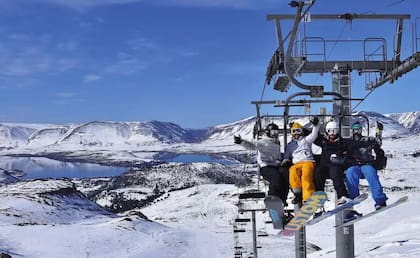 Caviahue Ski Resort ofrece 22 pistas y grandes extensiones para fuera de pistas