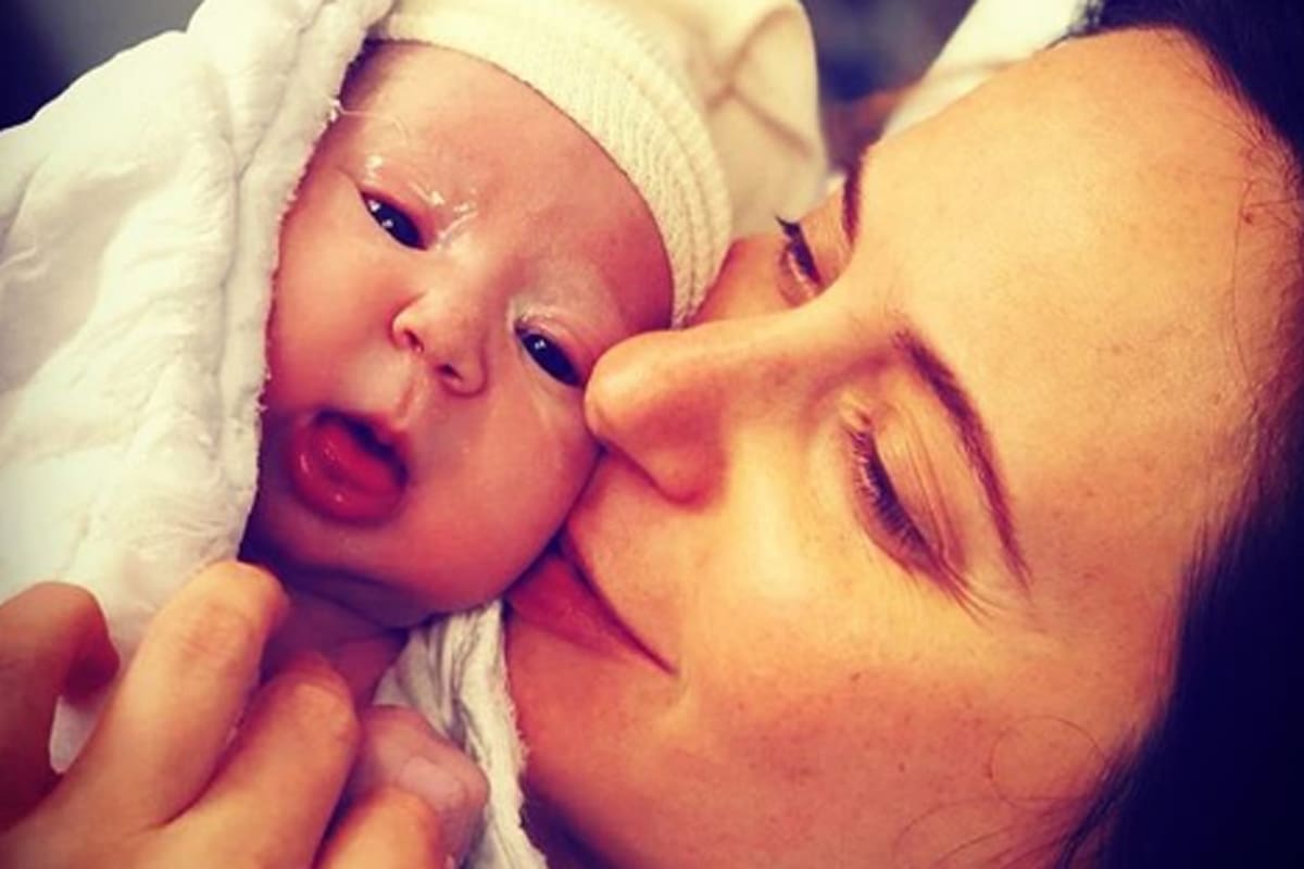 Cayetina y su pequeño Antonio