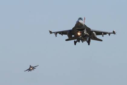 Cazas F-16 de la Fuerza Aérea de Estados Unidos (Archivo)