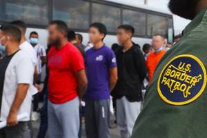 CBP hace un trabajo adicional para evitar el contrabando de huevos en Estados Unidos