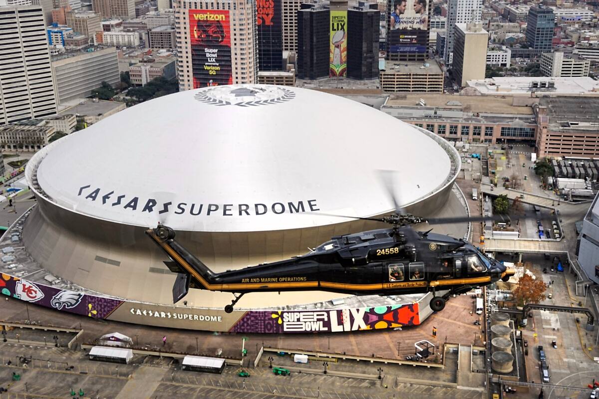 CBP monitoreará el espacio aéreo alrededor del estadio, Bourbon Street y el Aeropuerto Internacional Louis Armstrong para detectar actividades sospechosas durante el evento
