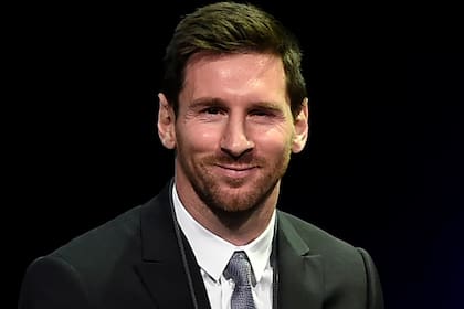 Leo Messi lanzará una marca de ropa propia, The Messi Store, que diseñará Ginny Hilfiger, la hermana de Tommy, e incluirá prêt-à-porter, piezas firmadas y prendas de edición limitada