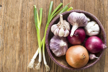 Cebollas, ajos y cebolla de verdeo: miembros de la familia Allium