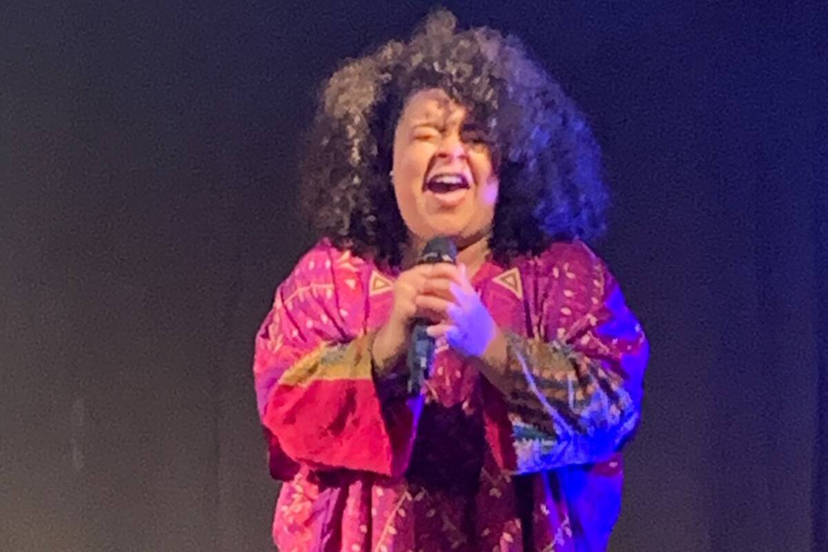 Cecilia Cáceres deja el alma en Broadway de ayer y de hoy