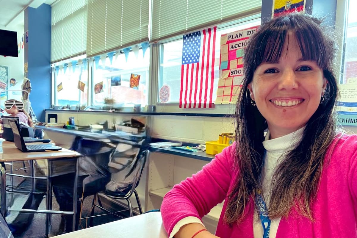 Cecilia Camarero trabaja como docente en una escuela de Carolina del Norte desde hace cinco años