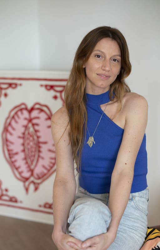 Cecilia Ce en su consultorio