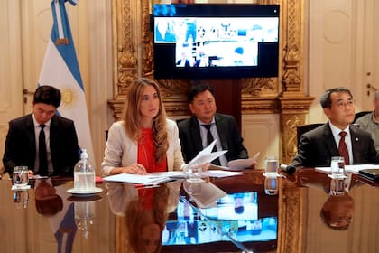 Mucho antes de que Fernández fuera entronizado como candidato presidencial, Nicolini conoció a Enríquez Ominami