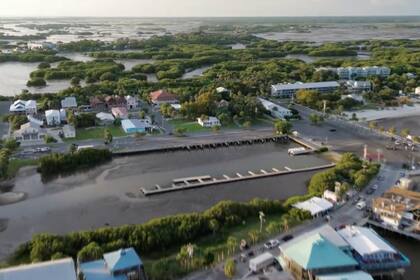 Cedar Key, un lugar que probablemente sufrirá impactos significativos a partir del huracán Idalia