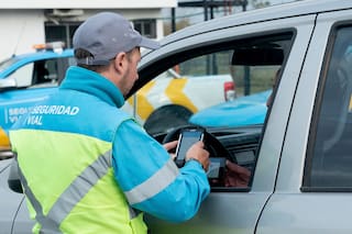 Estos son los documentos del auto que son obligatorios llevar para evitar multas
