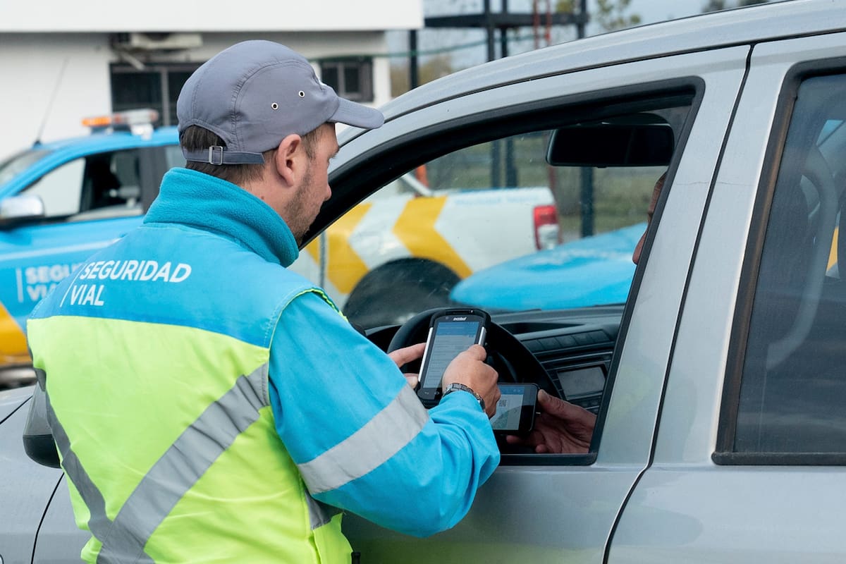 Cédulas verde y azul se suman al registro de conducir para llevarlas en el celular