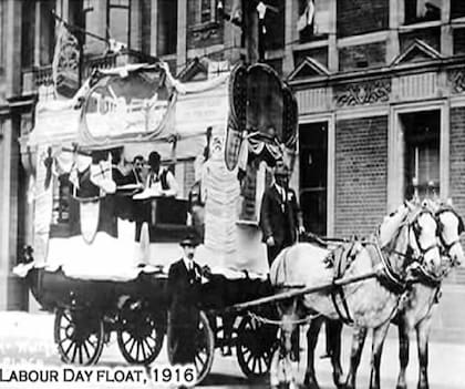 Celebración del Día del Trabajador en 1916 en EE.UU.