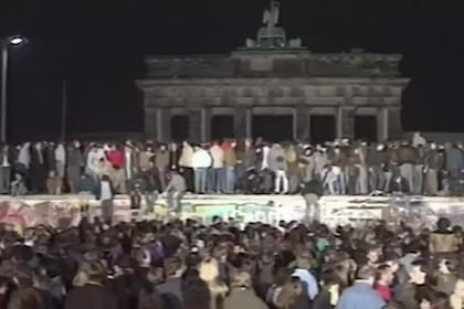 Celebraciones durante la caída del Muro de Berlín