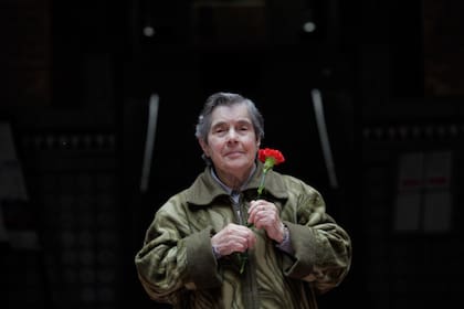 Celeste Martíns Caeiro, la mujer que se convirtió en un símbolo de la democracia y dio nombre a la Revolución de los Claveles