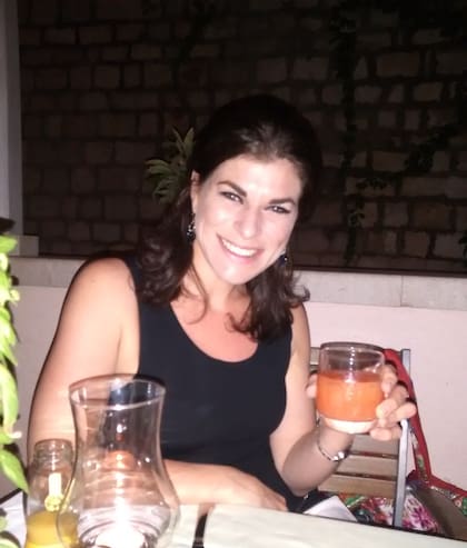 Celia en Hvar, durante la primera noche donde conoció a Marco, su marido.