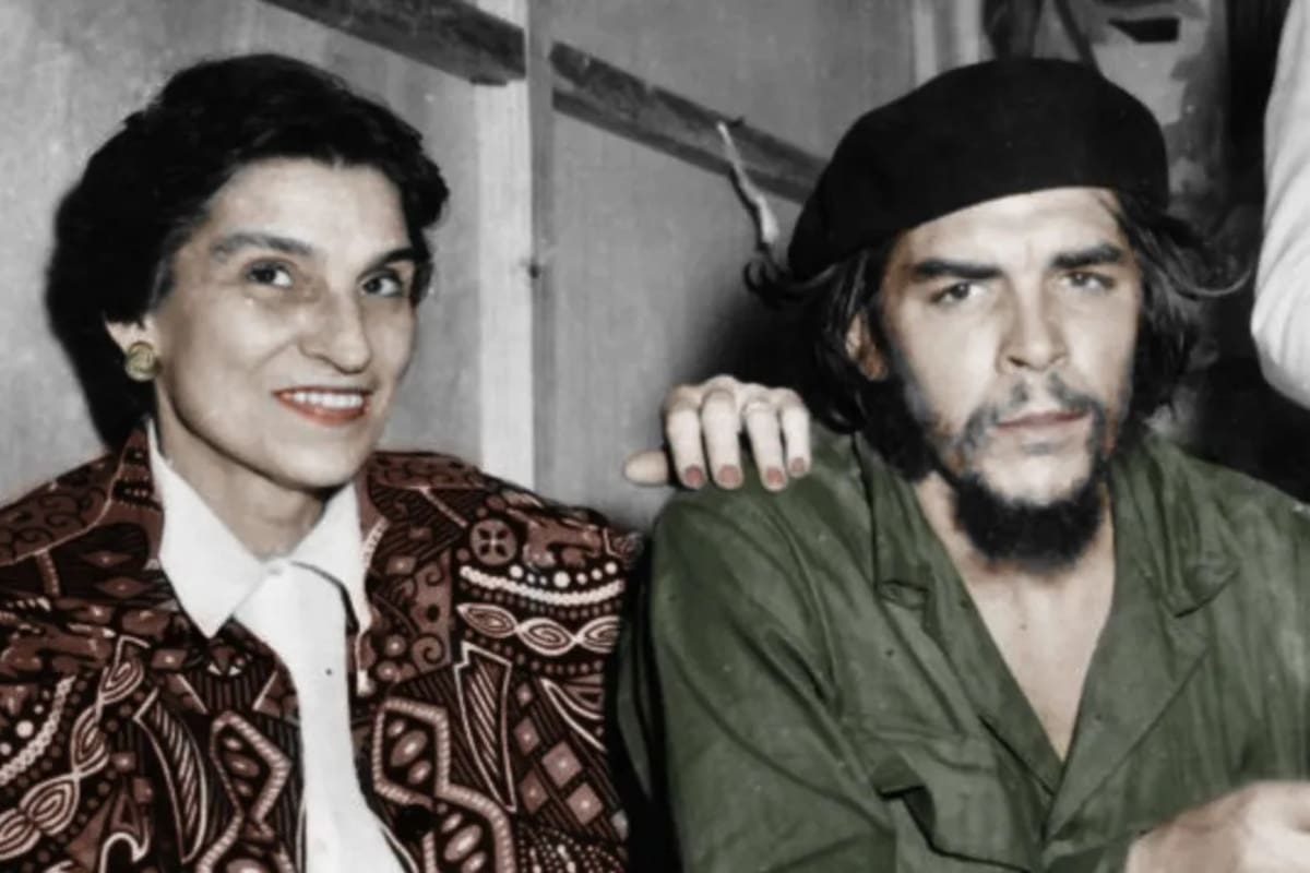 Celia Guevara de la Serna junto a su hermano, Ernesto "Che" Guevara