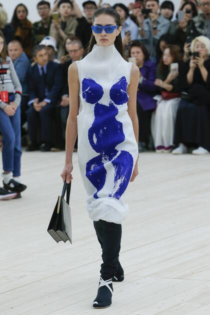 Céline se inspiró en Yves Klein