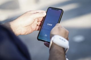 YPF habilitó la compra de acciones desde su aplicación móvil