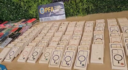 Celulares, notebooks y accesorios de contrabando
