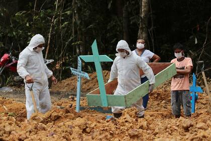 Cementerio Nossa Senhora Aparecida, en Manaus, estado de Amazonas