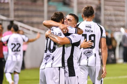 Central Córdoba perdió los dos partidos que jugó en el Torneo Clausura