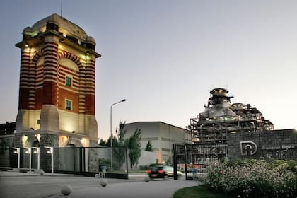 Central térmica Dock Sud