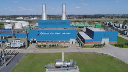 Central Termoeléctrica Modesto Maranzana, del grupo Albanesi, establecida en la localidad de Río Cuarto, Córdoba, donde la temperatura en verano alcanza los 34 grados